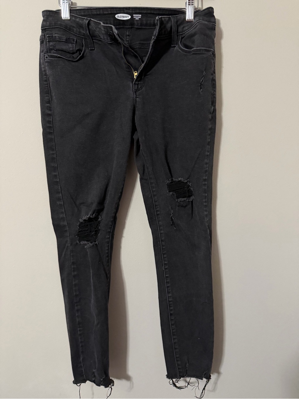 2/$10 Old Navy Rockstar Super Skinny Ankle Jeans Black Distressed Size 10